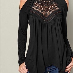 Brand New Venus cold shoulder Top XL